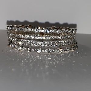 Jewelry bracelet